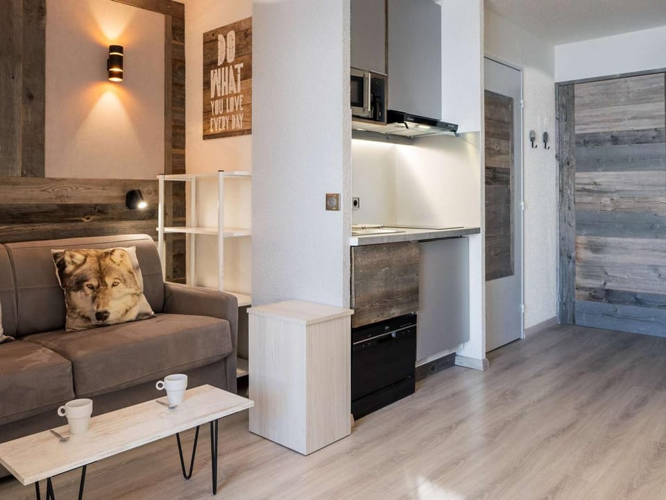 Appartement cosy 4 pers avec cuisine équipée et local à skis - Val Thorens - FR-1-637-69 Apartment in Les Allues