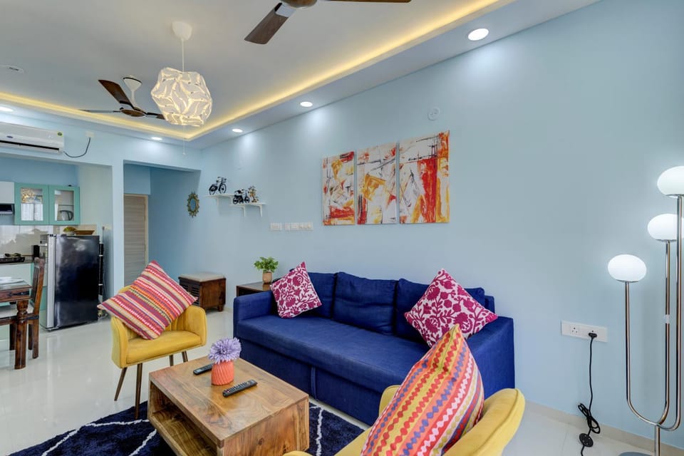 Living room, Seating area, fireplace