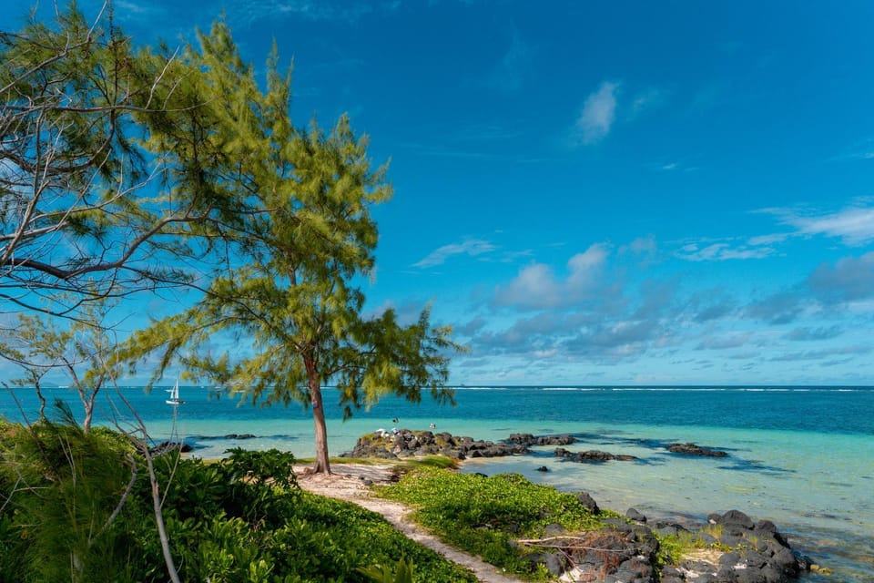 Stunning Belle Mare Beachfront Apartment Apartment in Flacq District, Mauritius
