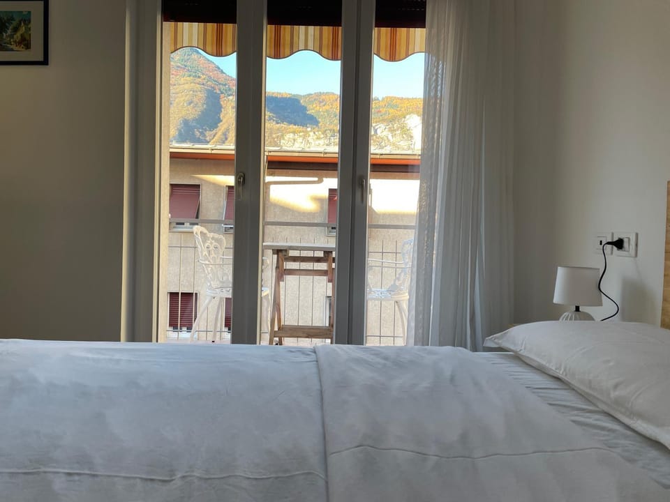 Bed, Balcony/Terrace, Balcony/Terrace, Bedroom