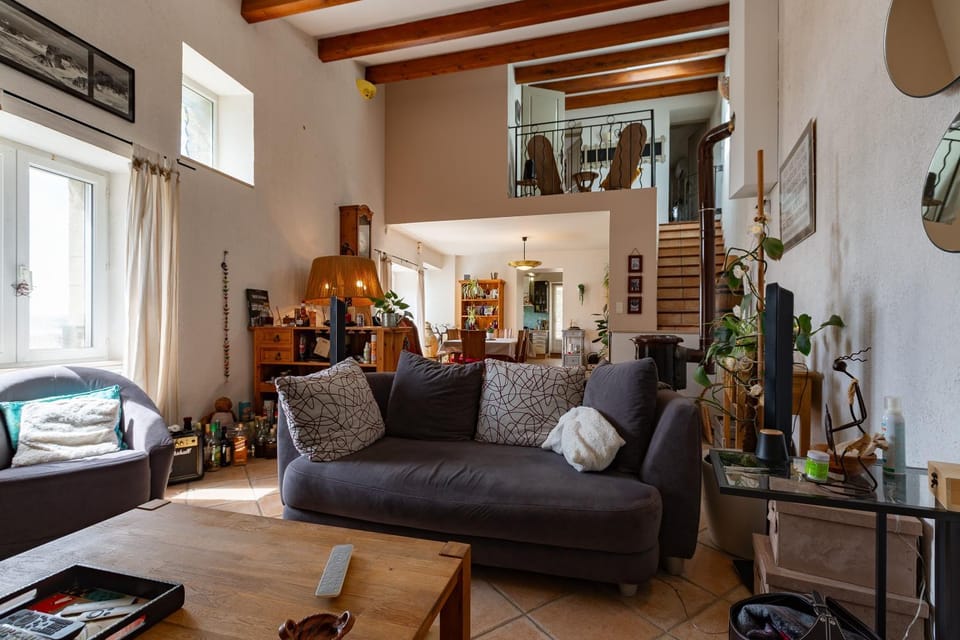 Property building, Living room