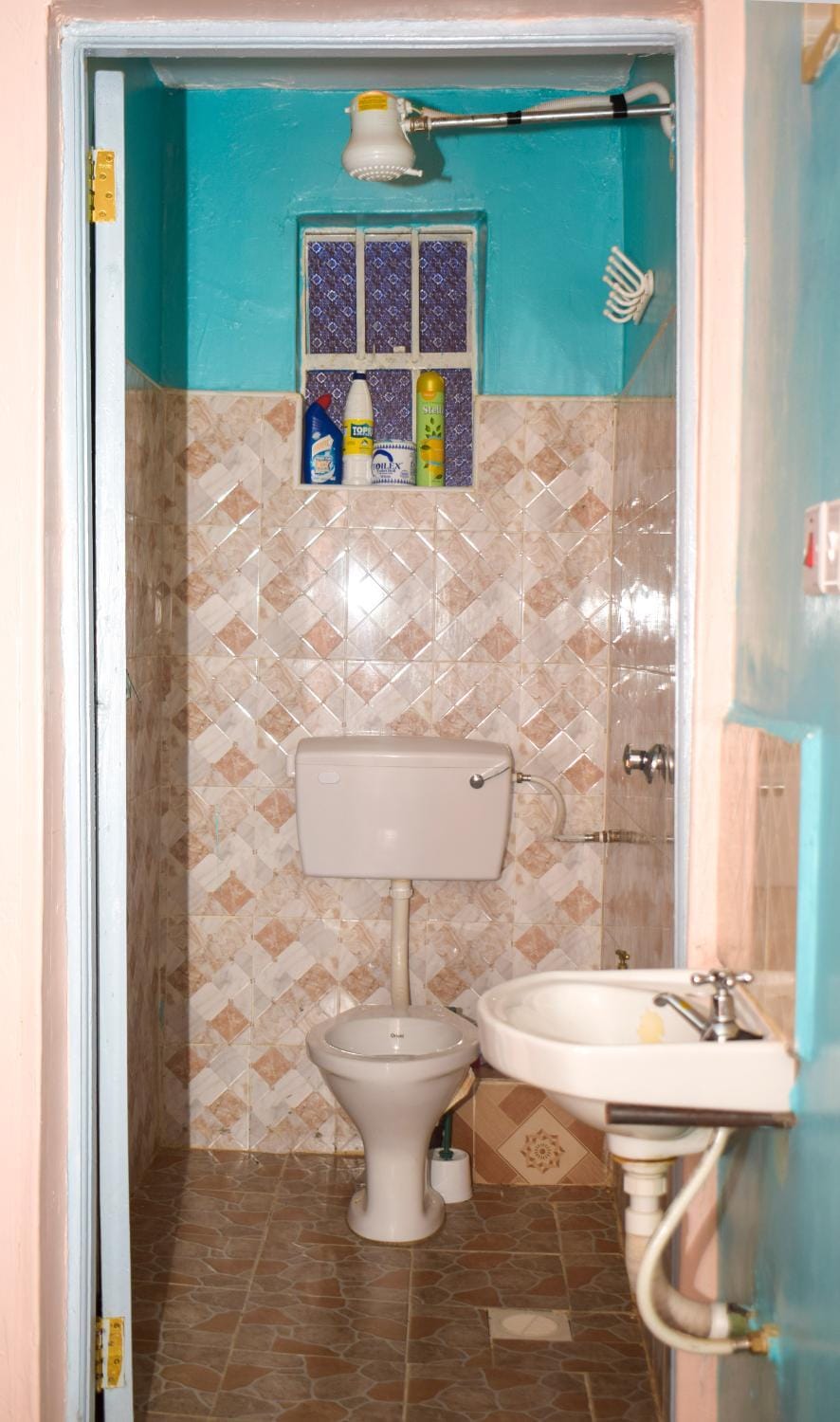 Fully furnished One bedroom E5 Bed and Breakfast in Kenya