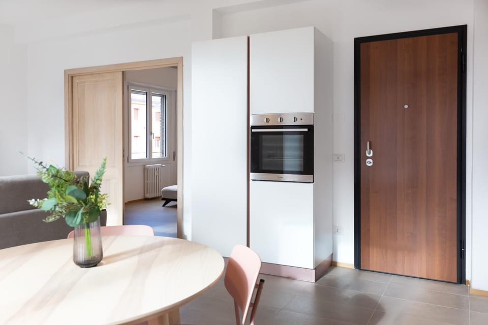 Living room, Dining area, Lunch, oven