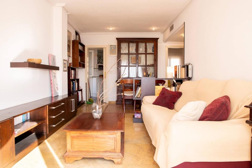 Communal lounge/ TV room, Living room