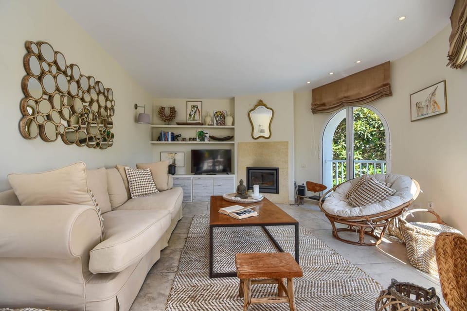 TV and multimedia, Living room, Other