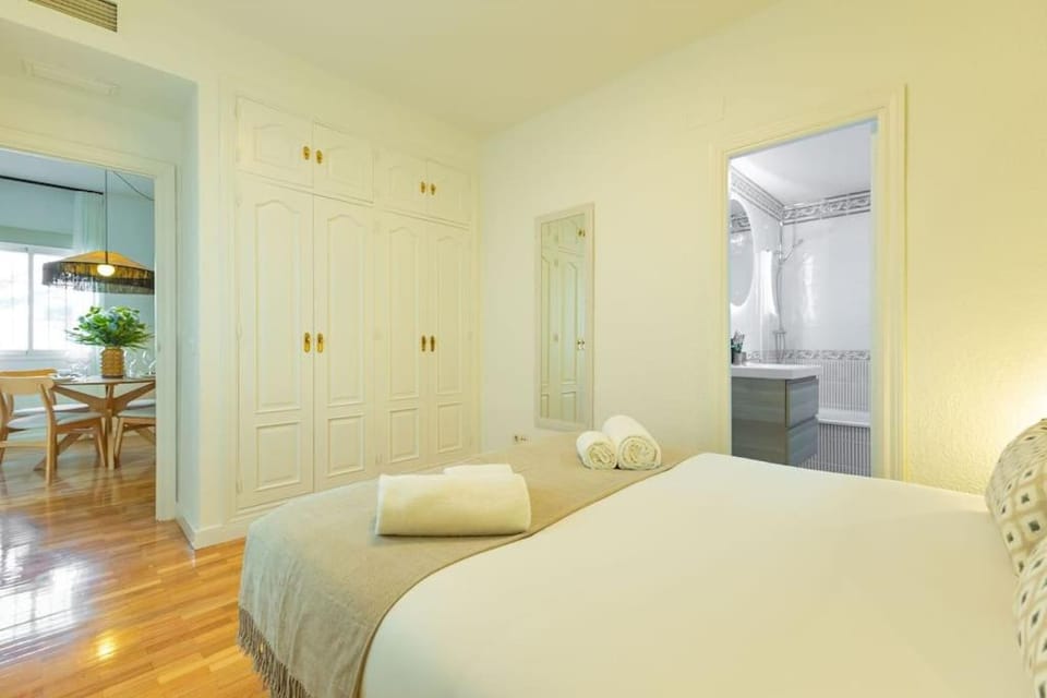 Triana Deluxe by Valcambre Apartment in Seville