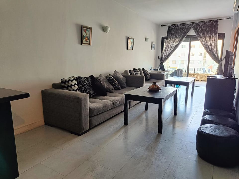 Appartement moderne proche du Palais Royal Apartment in Agadir