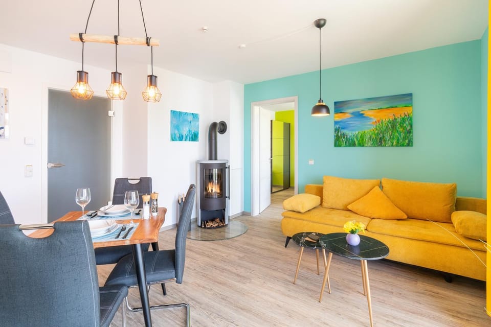 Living room, fireplace