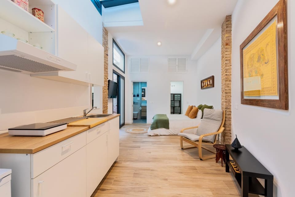 Kitchen or kitchenette, Photo of the whole room