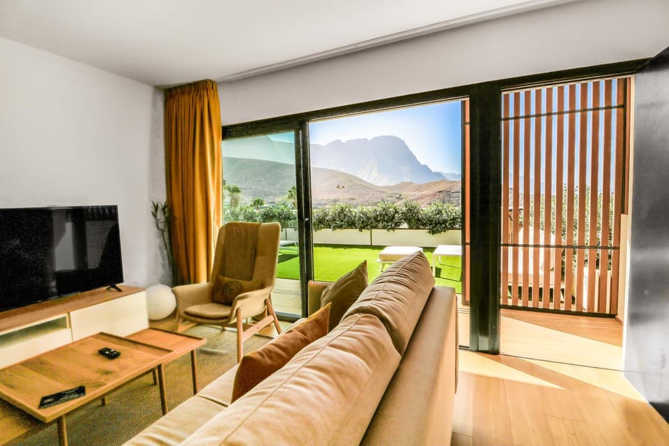 Agaete 3BR Tropical Views Apartment in Comarca Norte