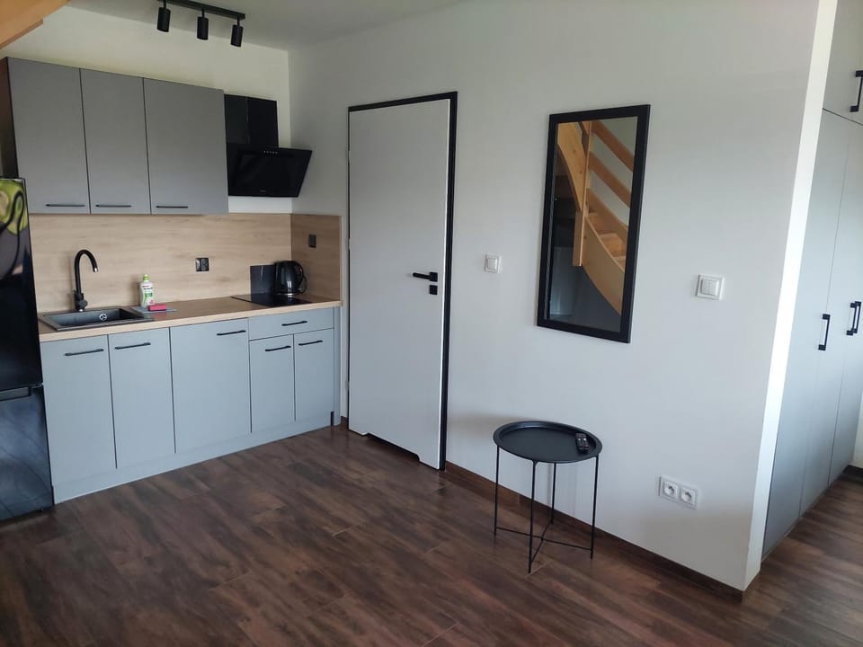 Kitchen or kitchenette, pet friendly, stove