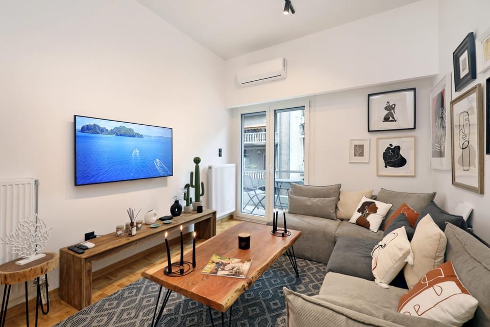 TV and multimedia, Living room