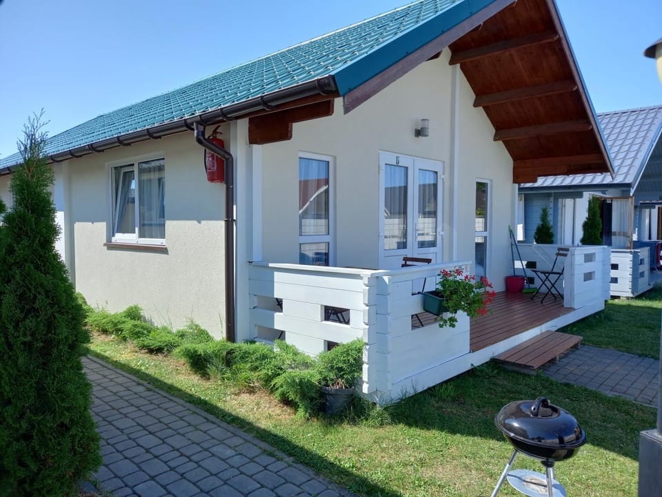 Domki Żeglarz Ustronie Morskie Nature lodge in West Pomeranian Voivodeship, Poland