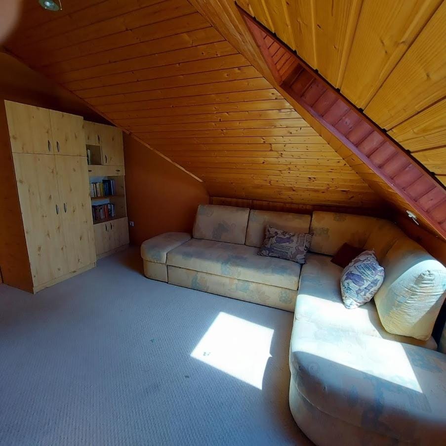 Saci Lak Apartment in Hungary