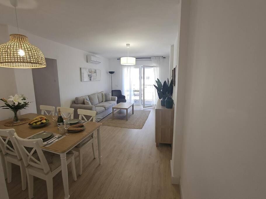 Spacious Front Line Beach 3 Bedroom apartment with amazing sea views a few steps from the beach BY NAMASTE ELITE Apartment in Benalmadena