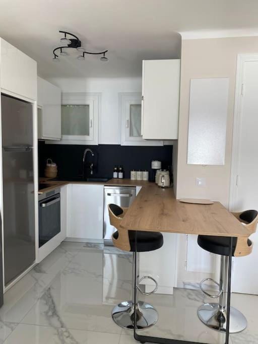 Monaco One bedroom apartment with Panoramic sea view Apartment in Roquebrune-Cap-Martin