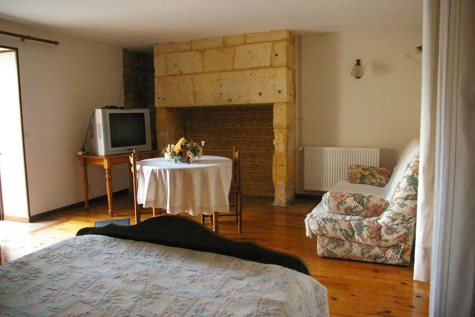Chambres d'Hotes du Maine Bed and Breakfast in Occitanie