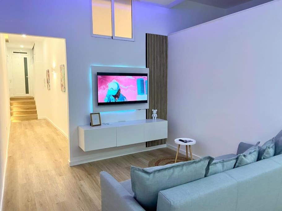 TV and multimedia, Living room