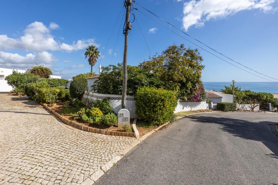 Casa Coruja Villa in Luz