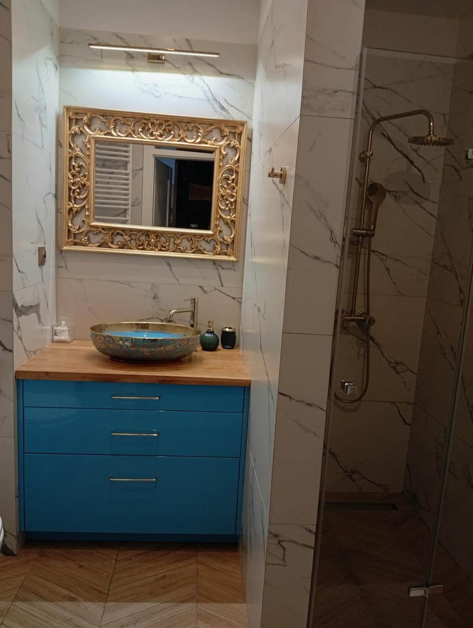 Szymborskiej 2 Centrum z parkingiem podziemnym Apartamenty LUNA Bialystok Apartment in Poland