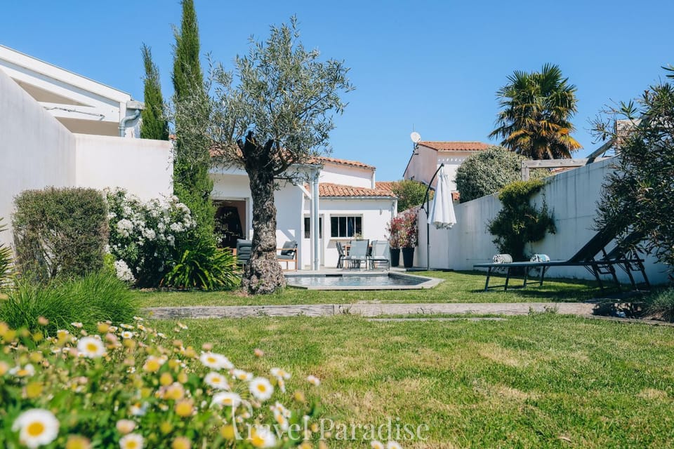 Patio, Garden, Garden view