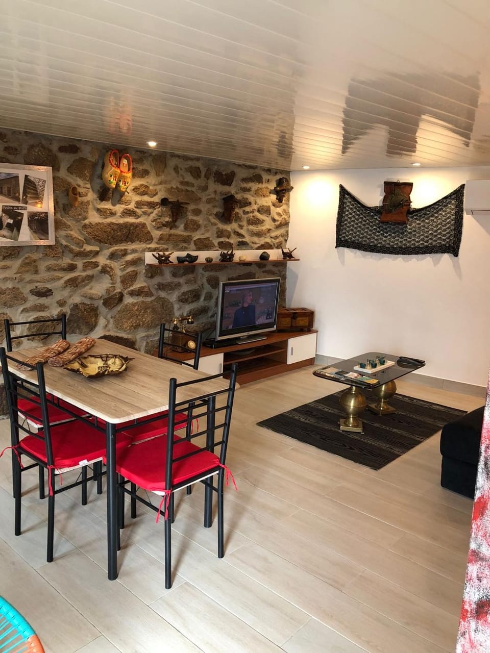 Casas do Lobo House in Portugal