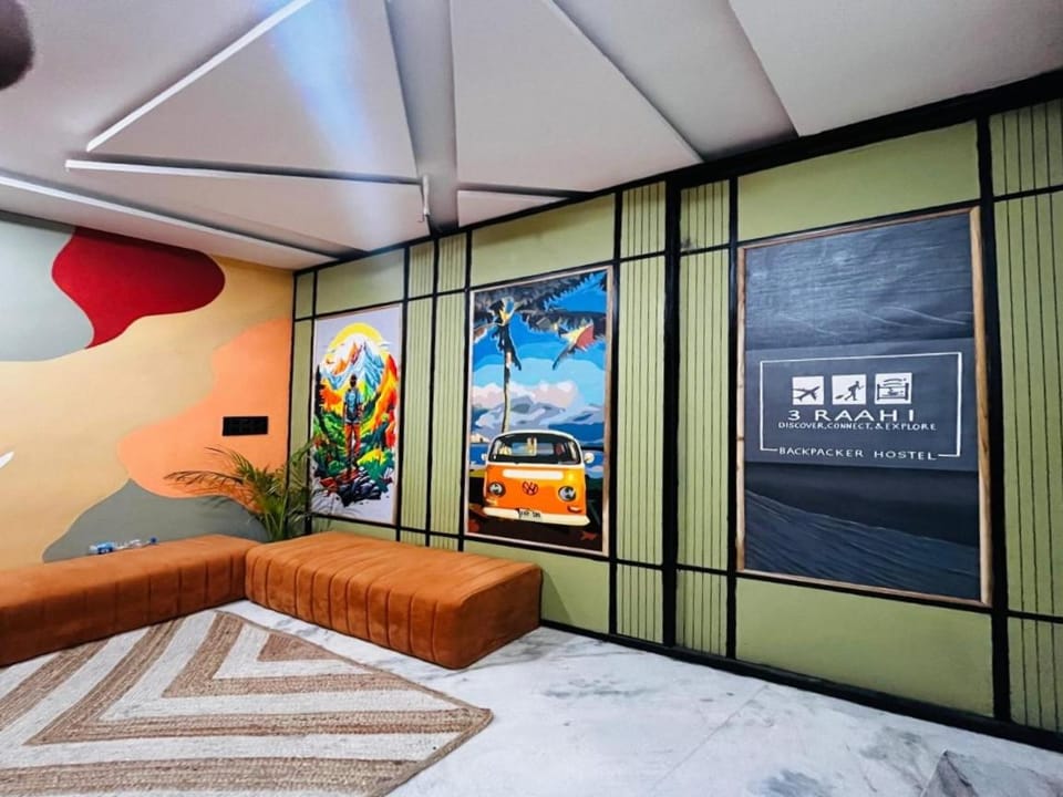 Communal lounge/ TV room
