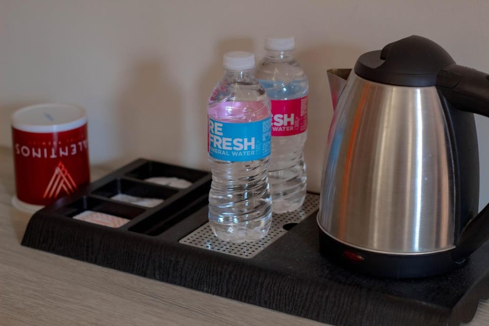Coffee/tea facilities