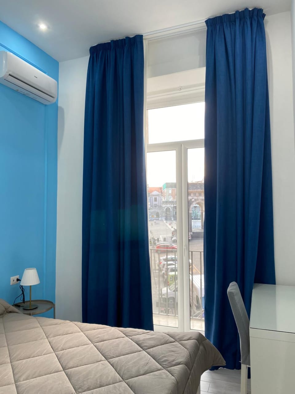View (from property/room), Photo of the whole room, City view