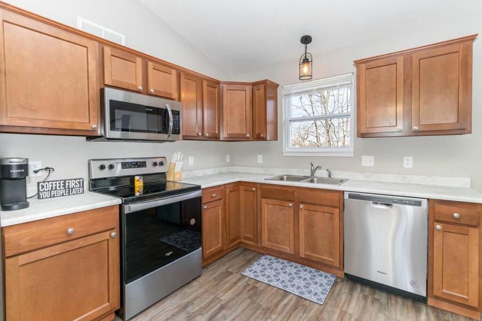 Brand NEW home among the Nook in Hamilton, Ohio House in Hamilton