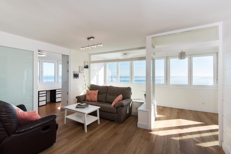 Living room, Sea view
