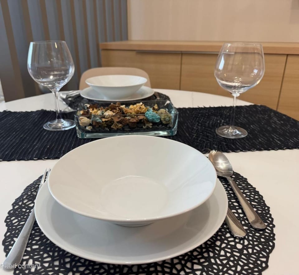 Downtown Charm with free parking spot Apartment in Bratislava