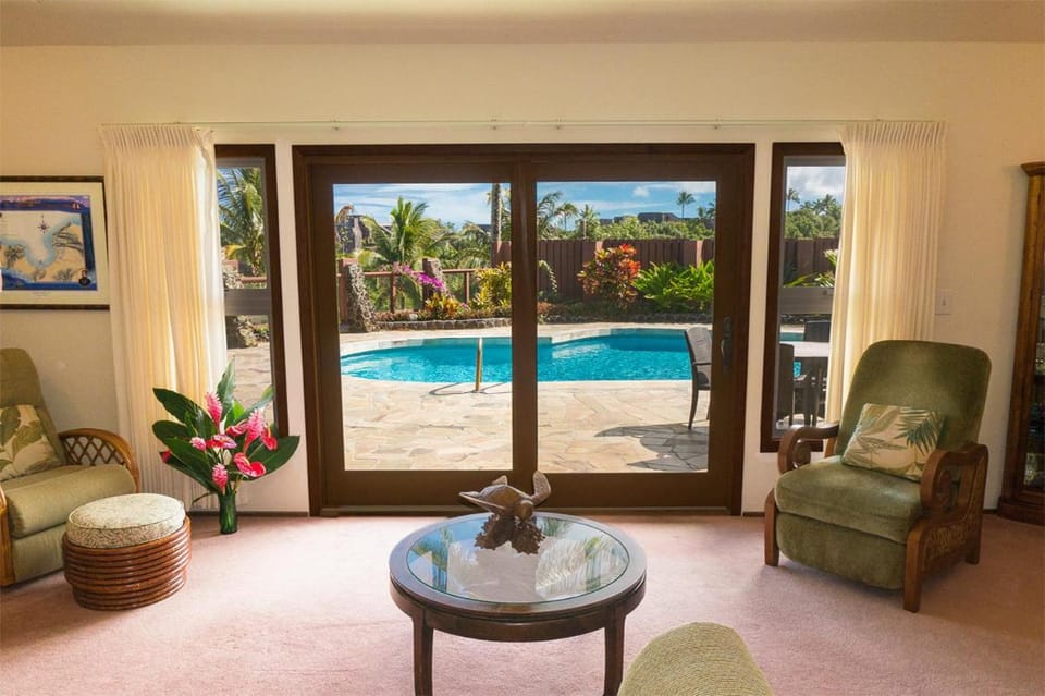 Ocean Pool Hale 3br 2ba Cozy Home with Pool, Hot tub and Ocean Views House in Princeville