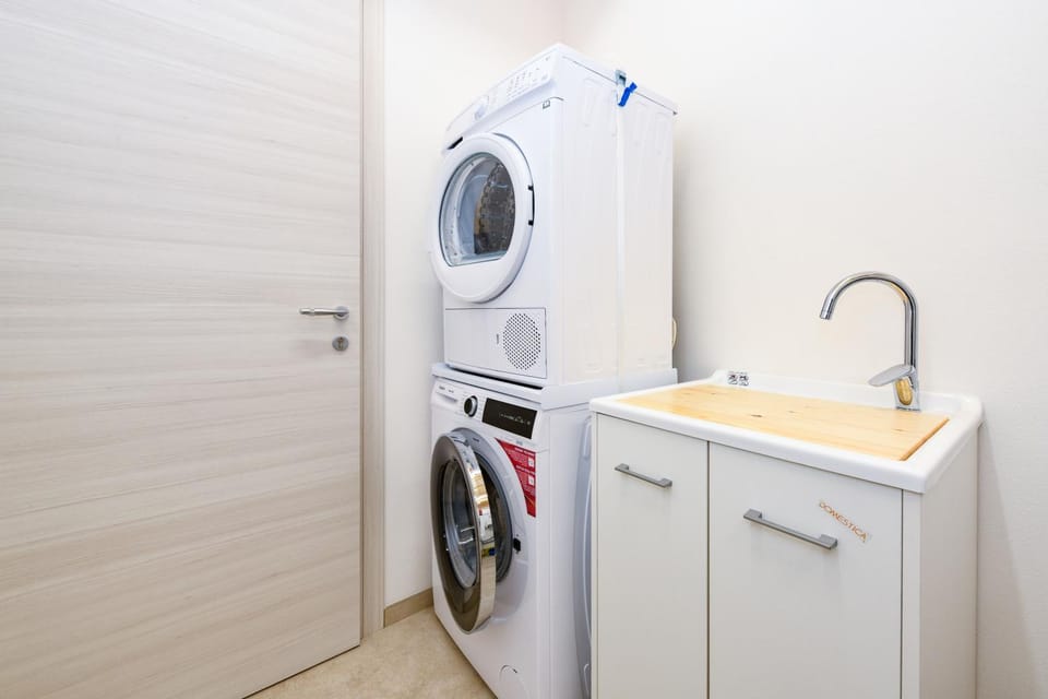 laundry, washing machine, dryer