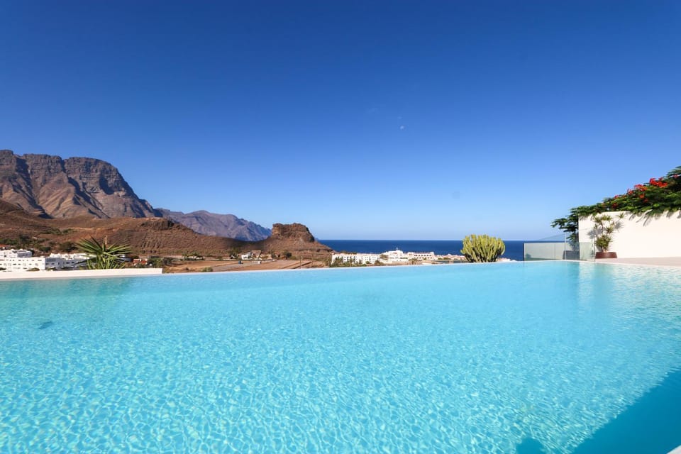 Agaete 2BR Coastal Retreat Apartment in Comarca Norte