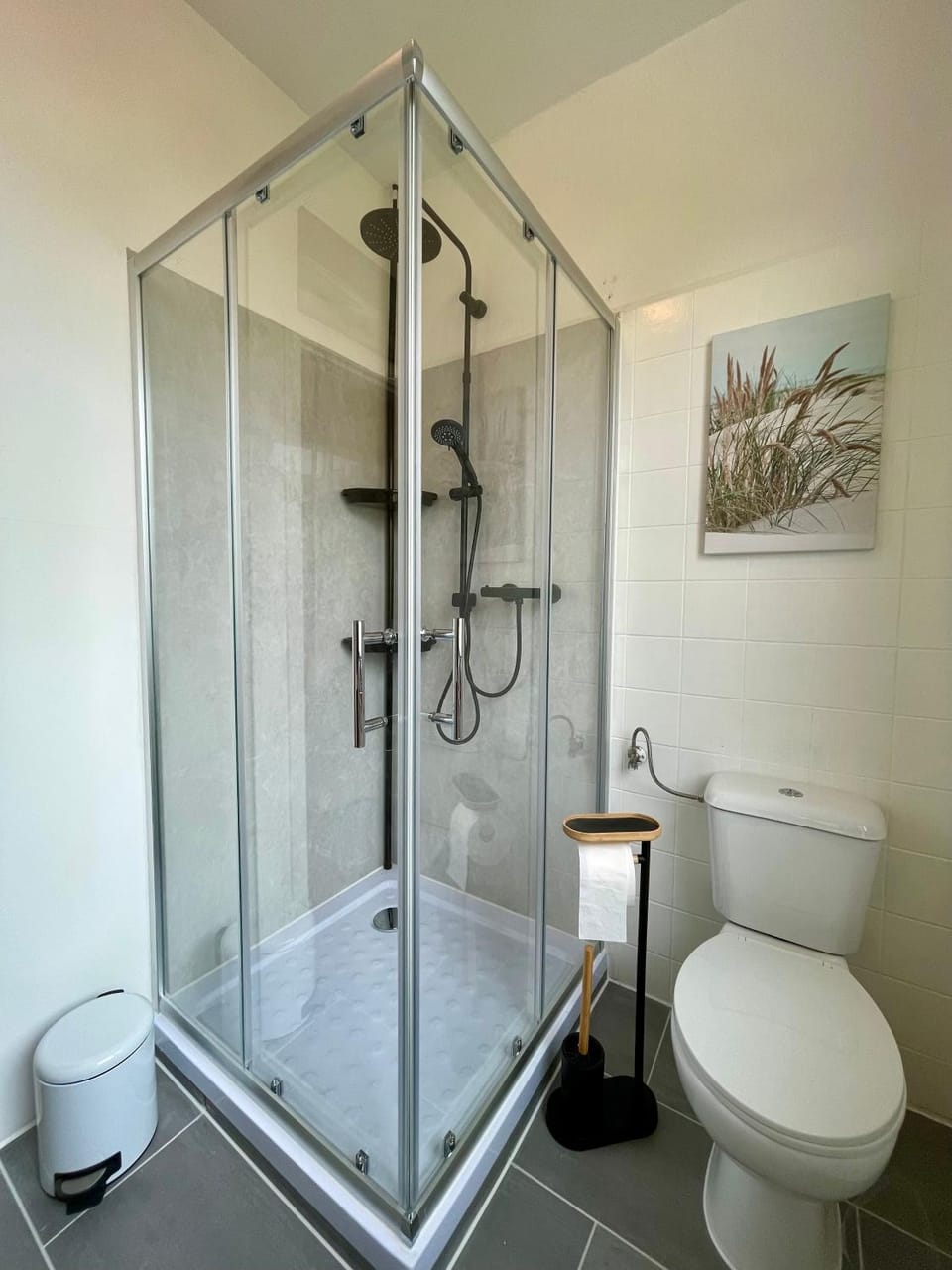 Shower, Toilet, Bathroom