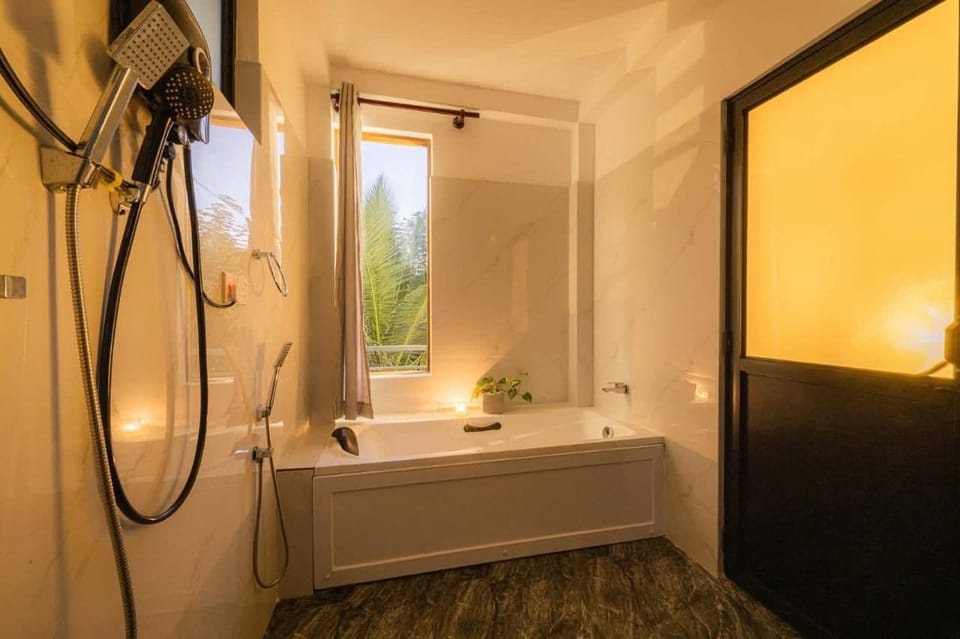 Bathroom, Bath