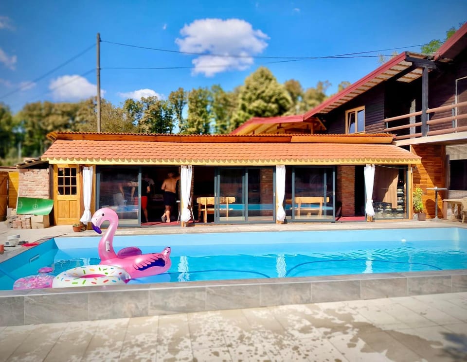 Pool view, Swimming pool
