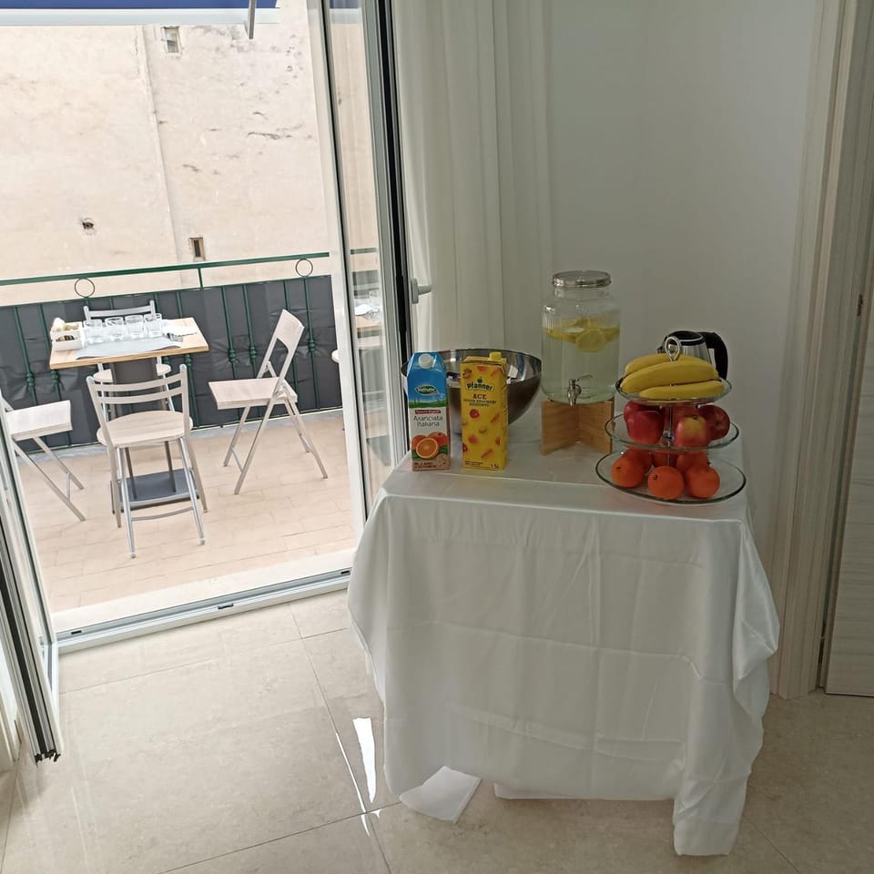 Solymar B&B Bed and Breakfast in Naples