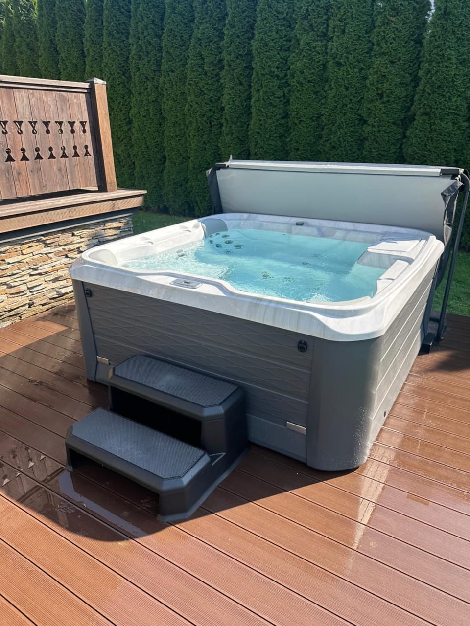 Hot Tub