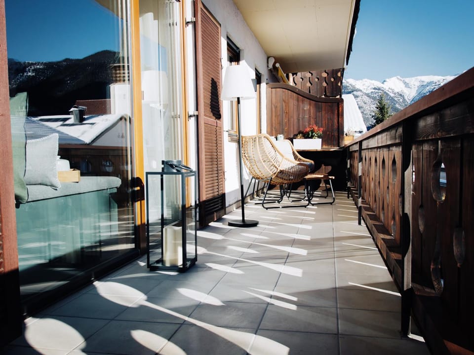 Winter, Garden, Balcony/Terrace, Garden view, Mountain view, Mountain view