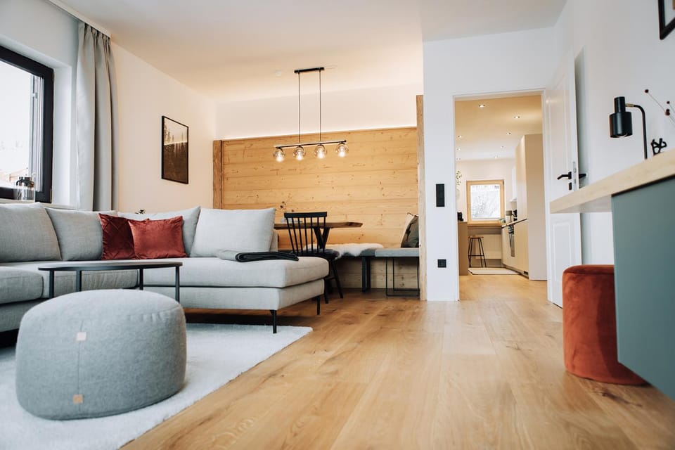 Nearby landmark, Living room, Dining area, Landmark view, Landmark view