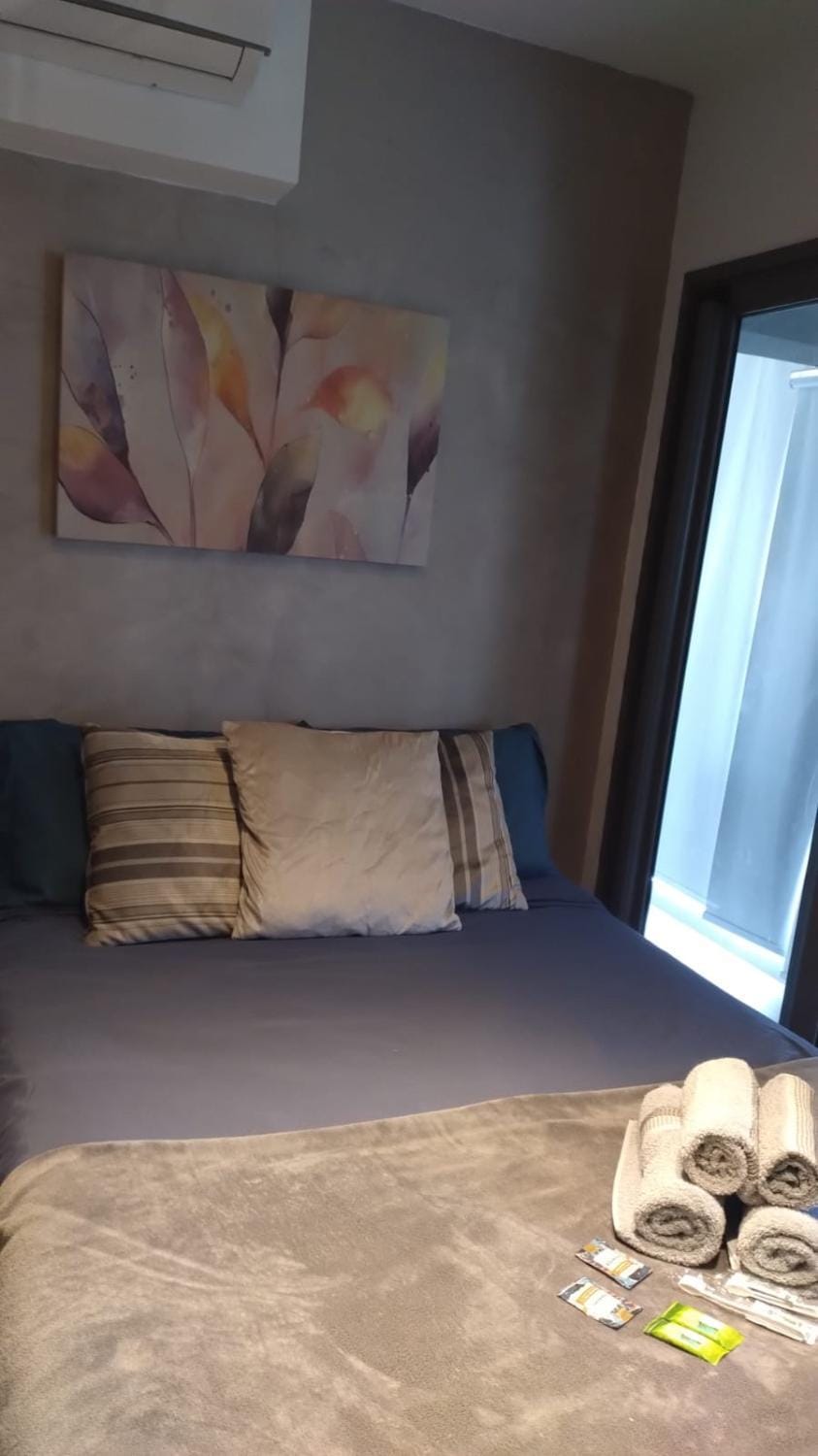 Flat Apto oscar freire - jardins ao lado metrô Oscar Freire São Paulo SP com vaga Apartment in Sao Paulo City