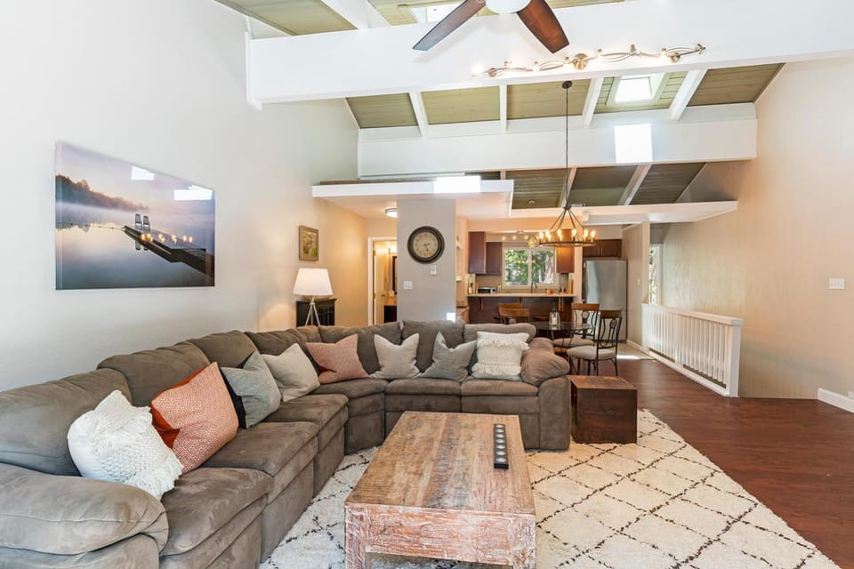The perfect getaway for a small group or families House in Incline Village