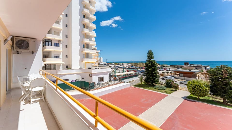 View (from property/room), Balcony/Terrace, Sea view, air conditioner