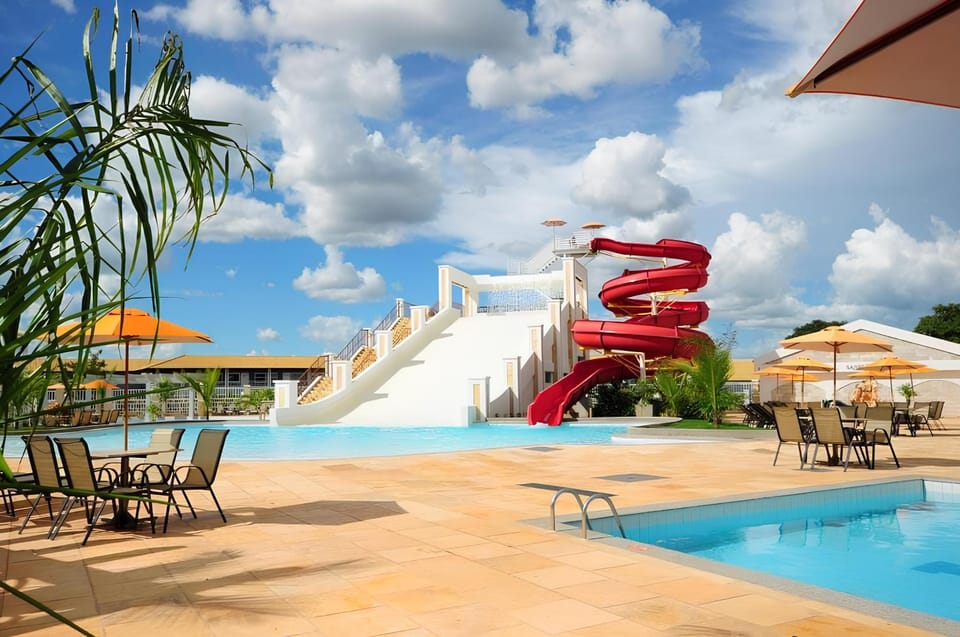 Day, Aqua park, Pool view, Swimming pool, sunbed