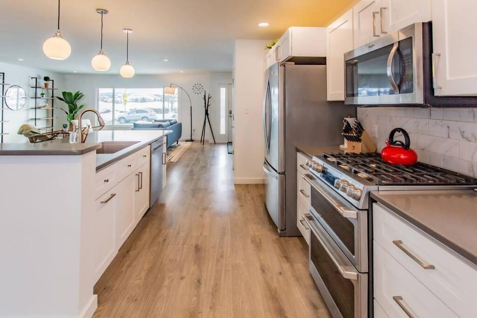 Kitchen or kitchenette, dishwasher, minibar, pet friendly, stove