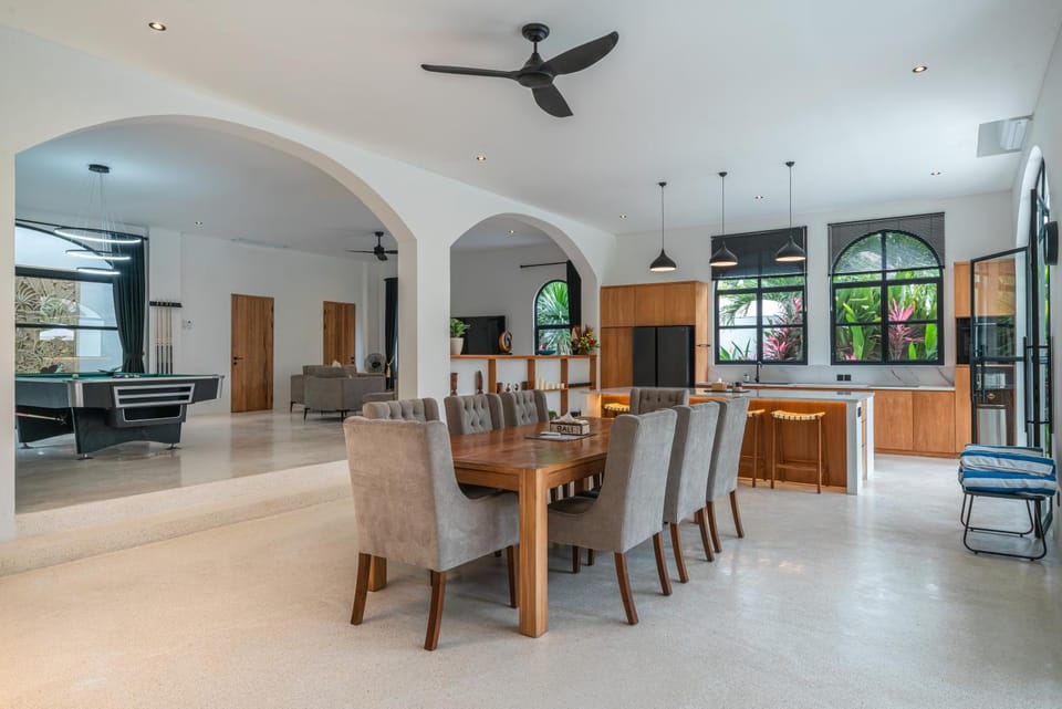 Villa Delight - Brand New 5BR Villa in Canggu Villa in North Kuta
