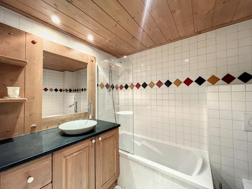 Chamonix: Appartement 3 pièces, 6 pers, Parking - FR-1-507-76 Apartment in Chamonix