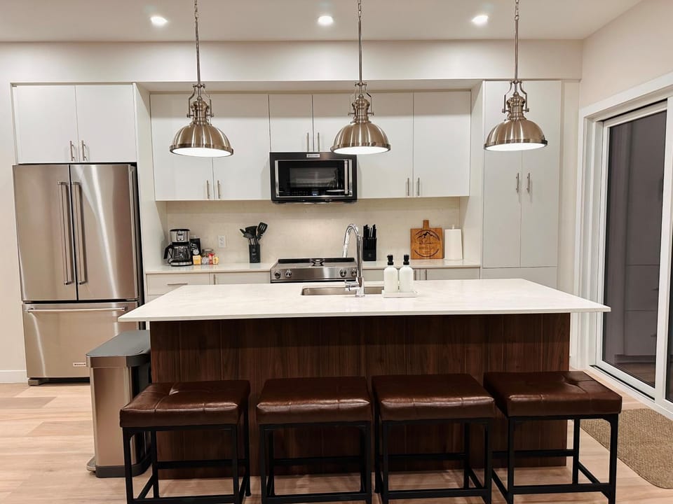 dishwasher, minibar, stove, toaster, kitchen